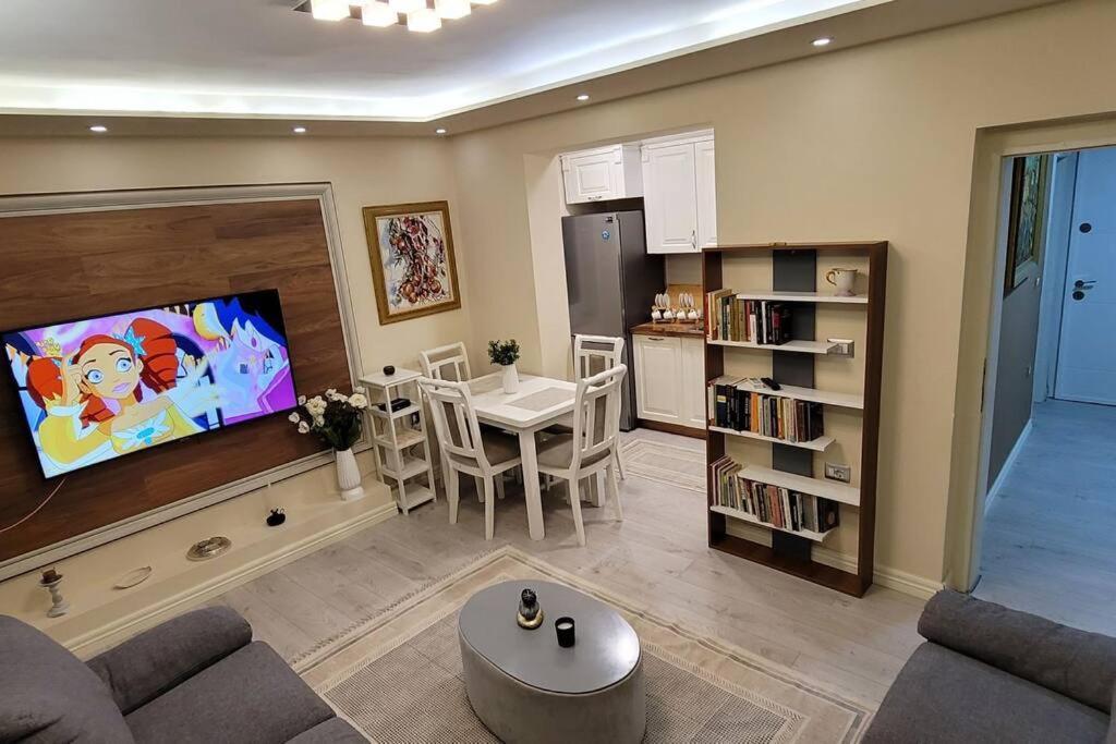Luxury Apartment Tirana Newpazar Exterior photo